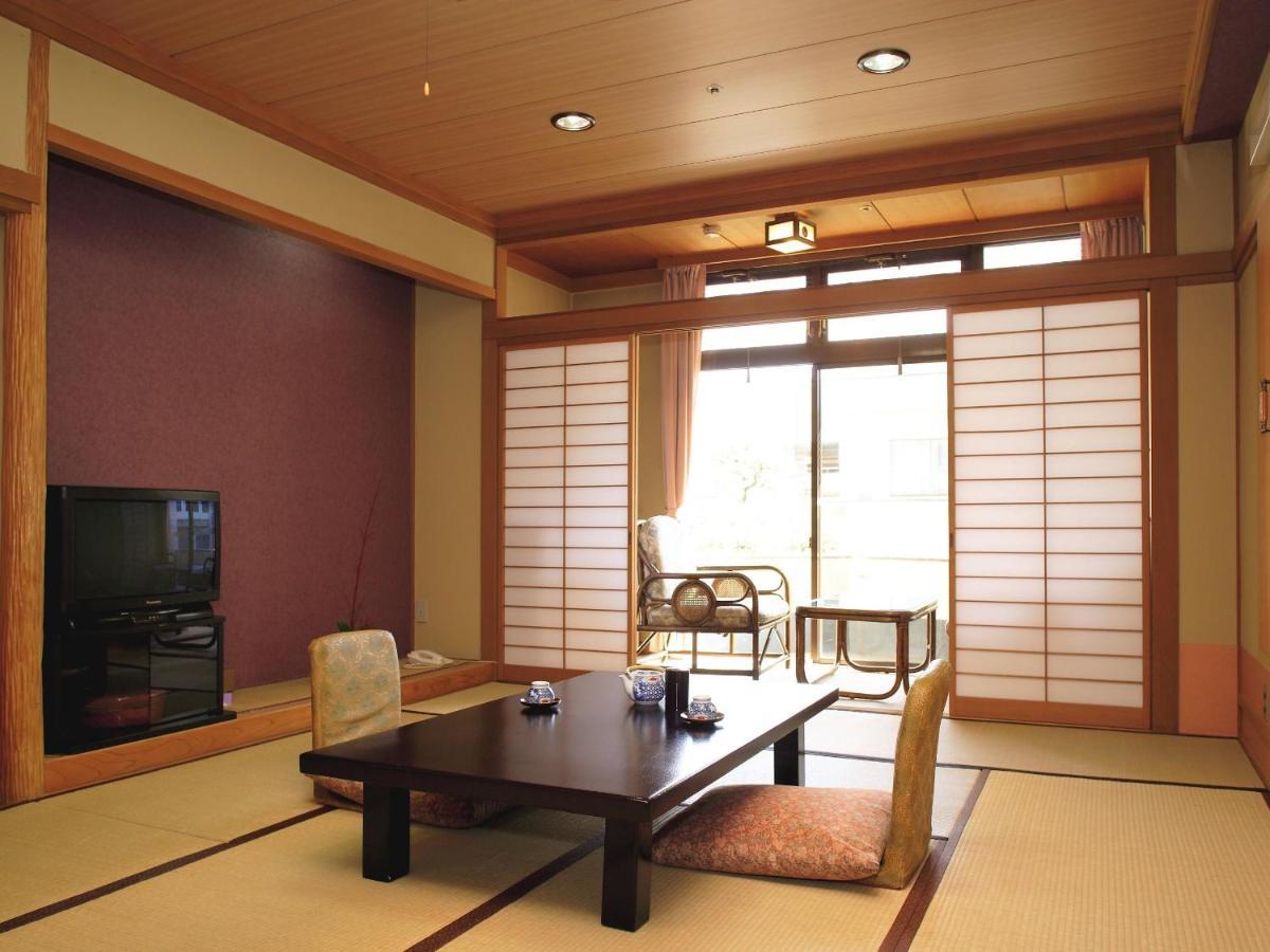 楽気ハウス甲斐路 Raki House Kaiji Hotell Fuefuki Rum bild
