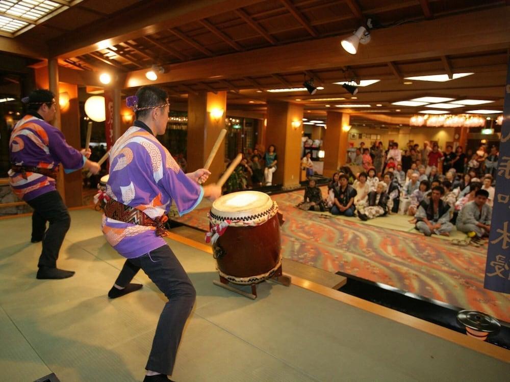 楽気ハウス甲斐路 Raki House Kaiji Hotell Fuefuki Exteriör bild